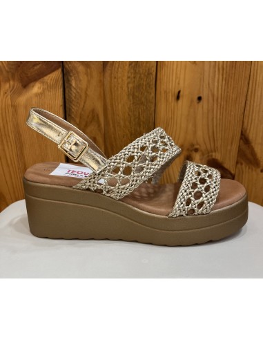 SANDALIA TIRAS TRENZADAS CON PLATAFORMA DE MUJER TEOVEL BASIC R9171 ORO